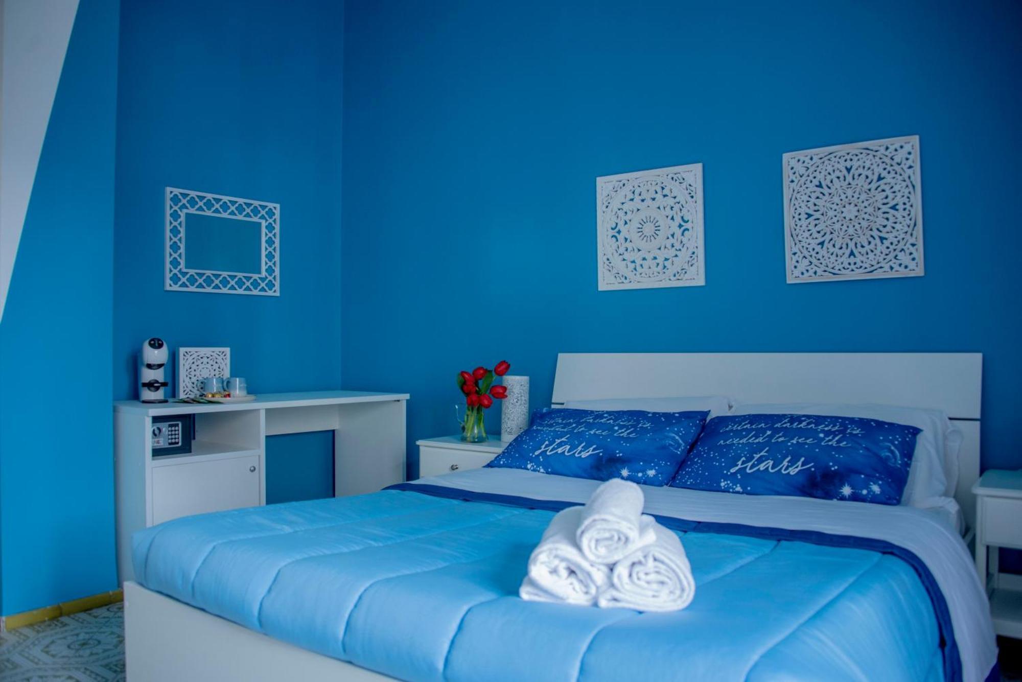 Reginella Guest House Salernes Extérieur photo