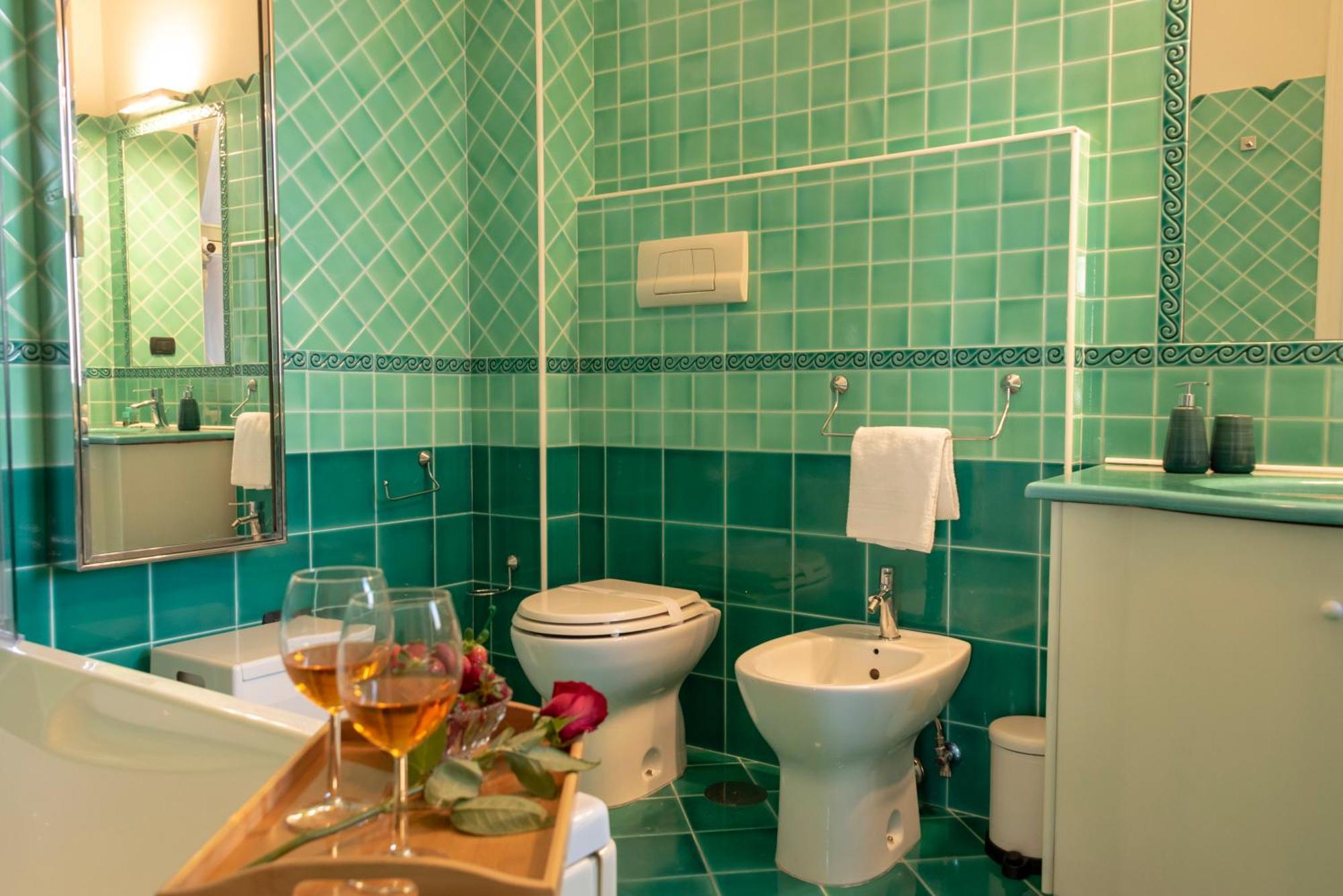 Reginella Guest House Salernes Extérieur photo