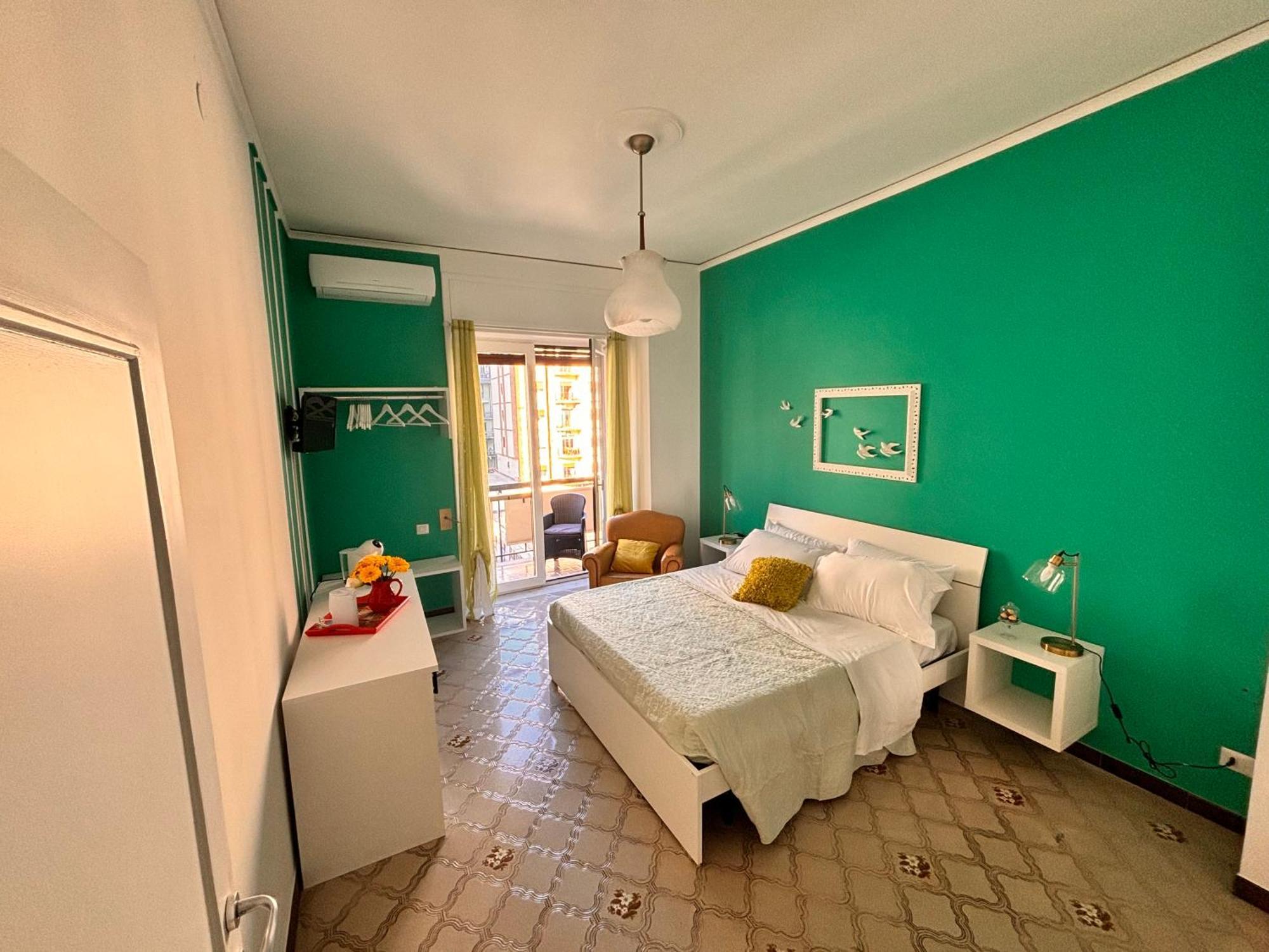 Reginella Guest House Salernes Extérieur photo